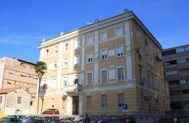 Obala kneza Branimira 15